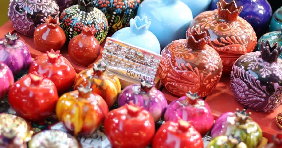 How to Celebrate Rosh Hashanah